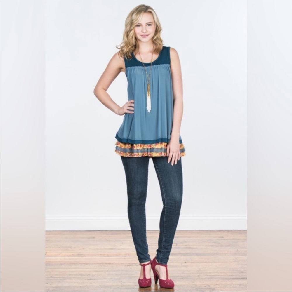 Matilda Jane Women’s Sleeveless Top